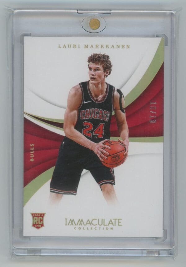 2017 Panini Immaculate Gold Lauri Markkanen 9 rookie 10/10